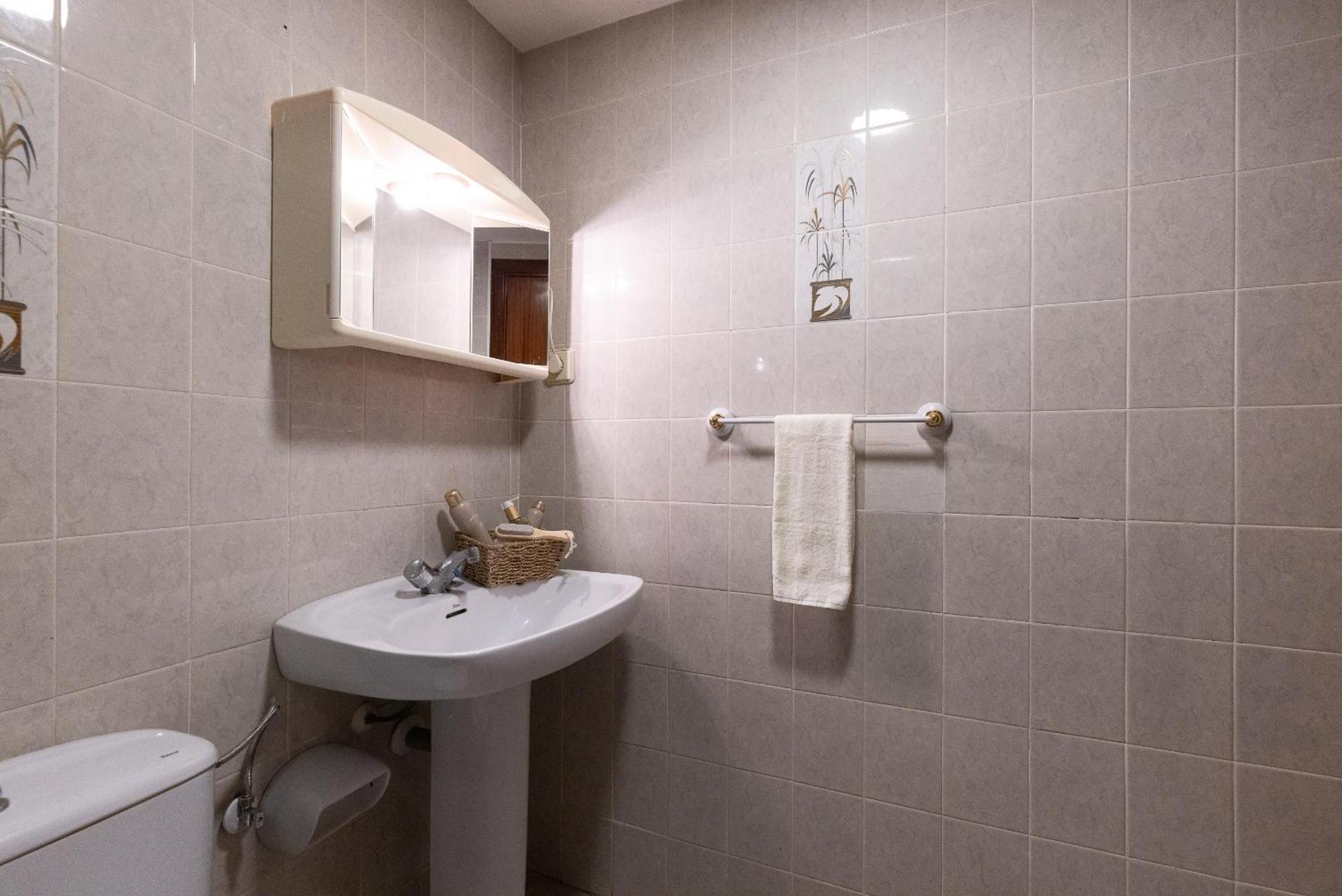 Uhc Pino Alto Apartments Salou Oda fotoğraf